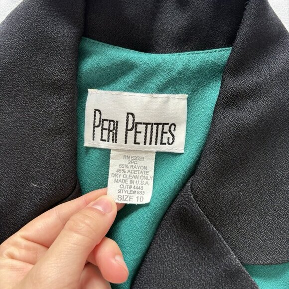 Vintage 80s 90s Blazer Womens Size 10P Blue Teal Buttons Short Sleeve Collared - Picture 4 of 7